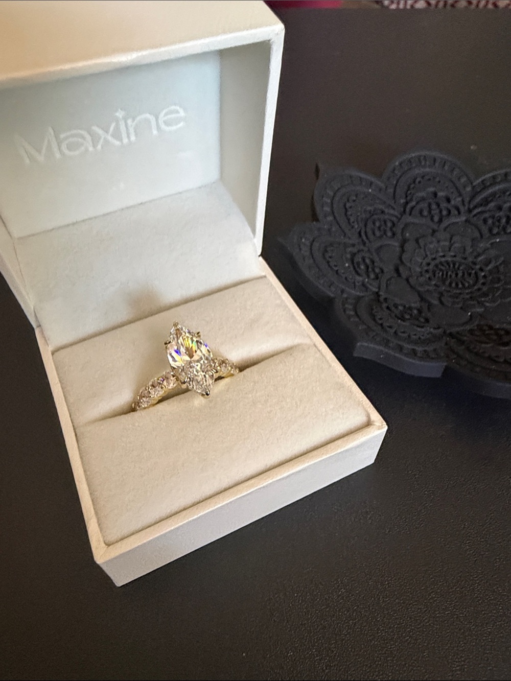 S929 Sterling silver w/Gold overlay Marquise Ring with Clear Stone -4.0CT